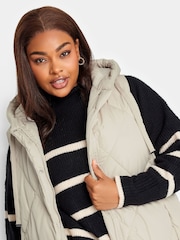 Yours Curve Cream Diamond Quilted Midi Gilet - Image 4 of 6