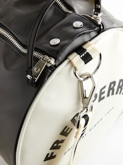 Fred Perry Classic Barrel Bag - Image 2 of 4
