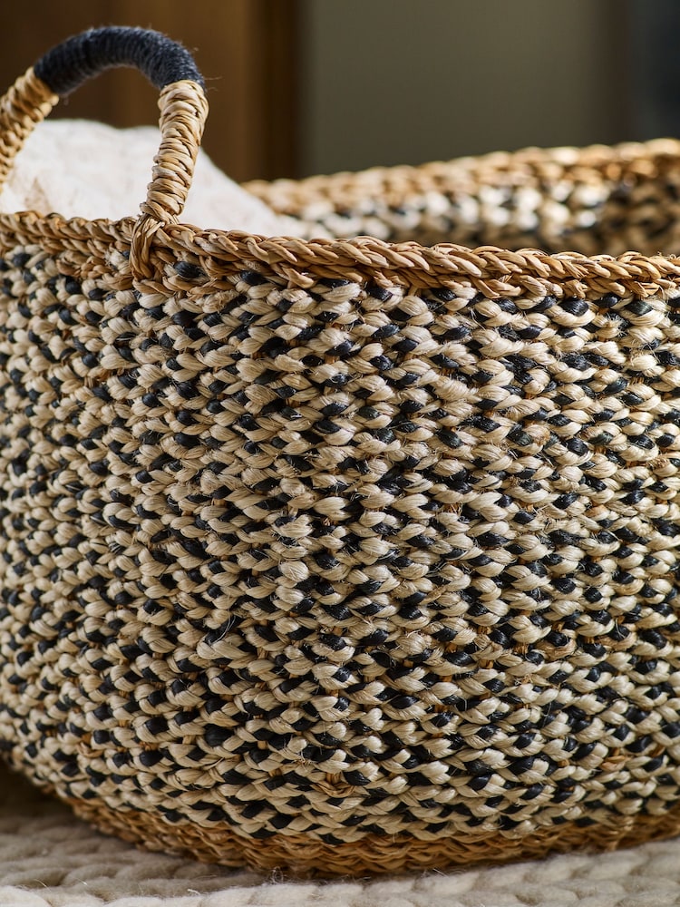 Monochrome Seagrass Laundry Basket - Image 3 of 4