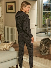 Sosandar Grey Leopard Print Knitted Loungewear Joggers - Image 4 of 5