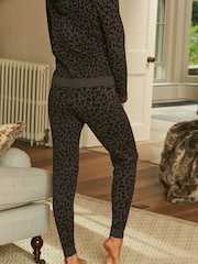 Sosandar Grey Leopard Print Knitted Loungewear Joggers - Image 5 of 5