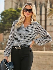 Sosandar Black Dogtooth Print Shirt - Image 1 of 4