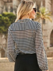 Sosandar Black Dogtooth Print Shirt - Image 2 of 4