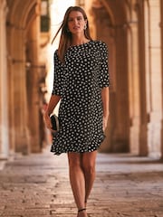 Sosandar Black/White Ruffle Hem Shift Dress - Image 3 of 5