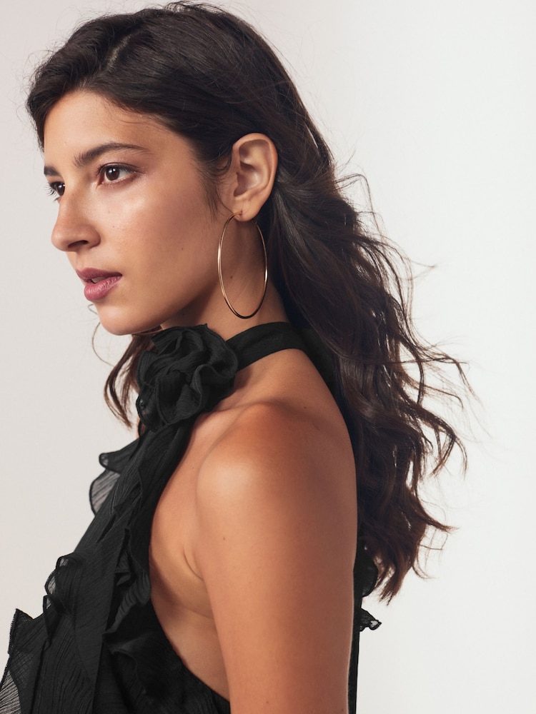 Black Corsage Neck Ruffle Front Detail Sleeveless Blouse - Image 5 of 7