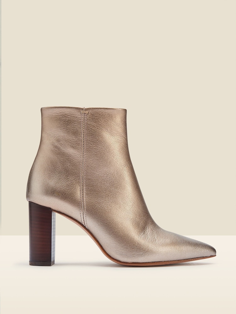 Sosandar Angel Stiefel aus weichem Leder mit Reissverschluss und Schichtabsatz - Bild 2 von 3 Sosandar Angel Stiefel aus weichem Leder mit Reissverschluss und Schichtabsatz - Bild 2 von 3
