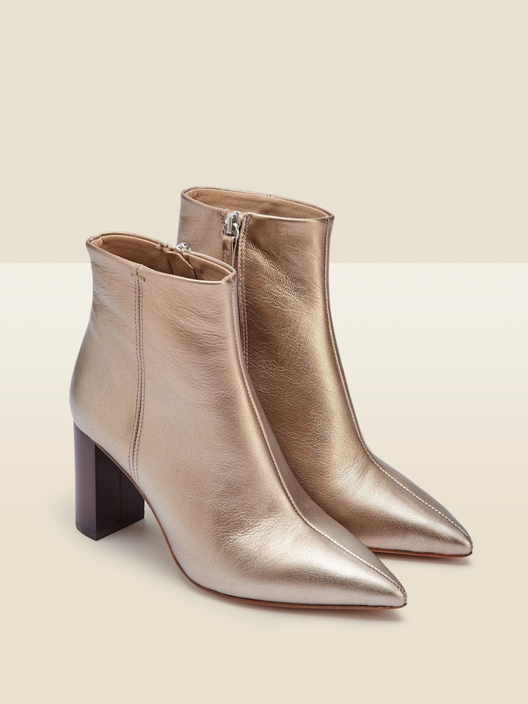 Sosandar Angel Stiefel aus weichem Leder mit Reissverschluss und Schichtabsatz - Bild 3 von 3 Sosandar Angel Stiefel aus weichem Leder mit Reissverschluss und Schichtabsatz - Bild 3 von 3
