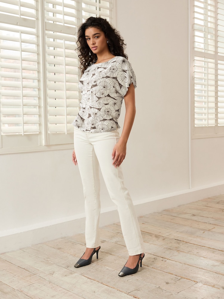 Ecru/Brown Absract Umbrella Print Gathered Short Sleeve Textured Boxy T-Shirt - Image 4 of 6
