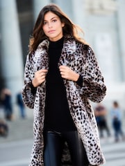 Sosandar Brown Cheetah Print Faux Fur Coat - Image 2 of 4