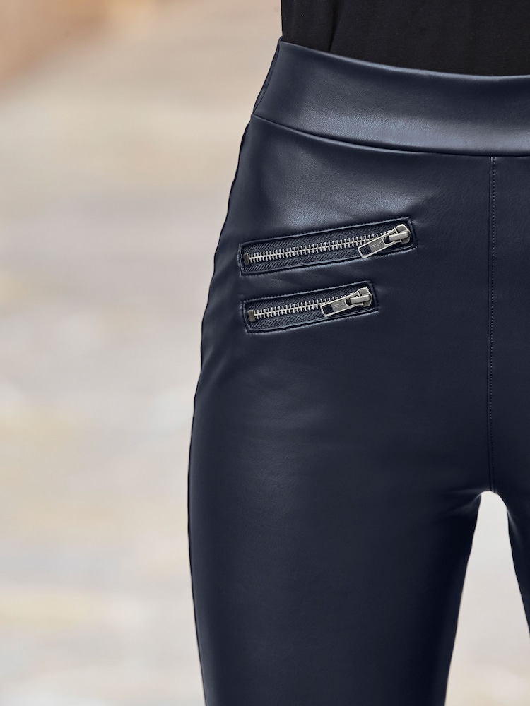 Blau - Sosandar Tall Premium Leggings in Lederoptik - Bild 4 von 4 Blau - Sosandar Tall Premium Leggings in Lederoptik - Bild 4 von 4