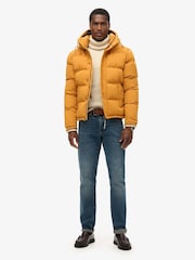 Rumena - Superdry puhovka s kapuco Superdry Everest - Slika 2 iz 6