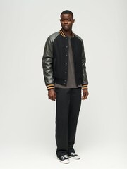 Grau - Superdry Varsity Bomberjacke im College-Stil - Bild 3 von 6