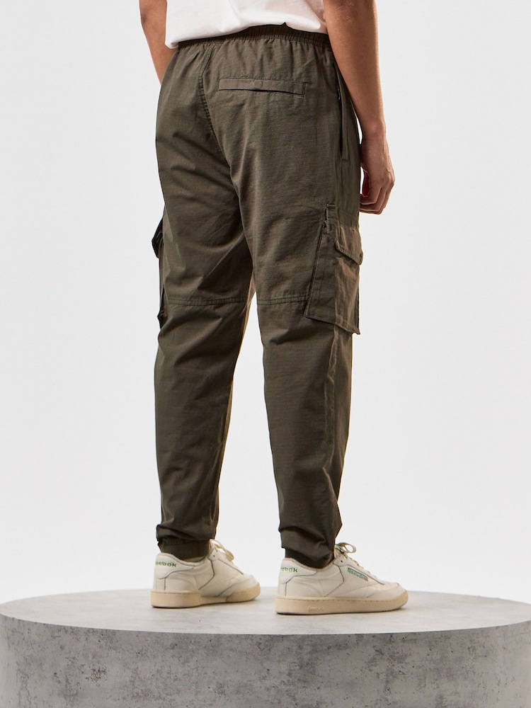 Weekend Offender Mens Pianemo Cotton Cargo 100% Cotton Trousers - Image 2 of 6 Weekend Offender Mens Pianemo Cotton Cargo 100% Cotton Trousers - Image 2 of 6
