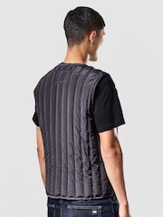 Weekend Offender Fitzpatrick Quilted Liner Gilet - Image 2 of 6