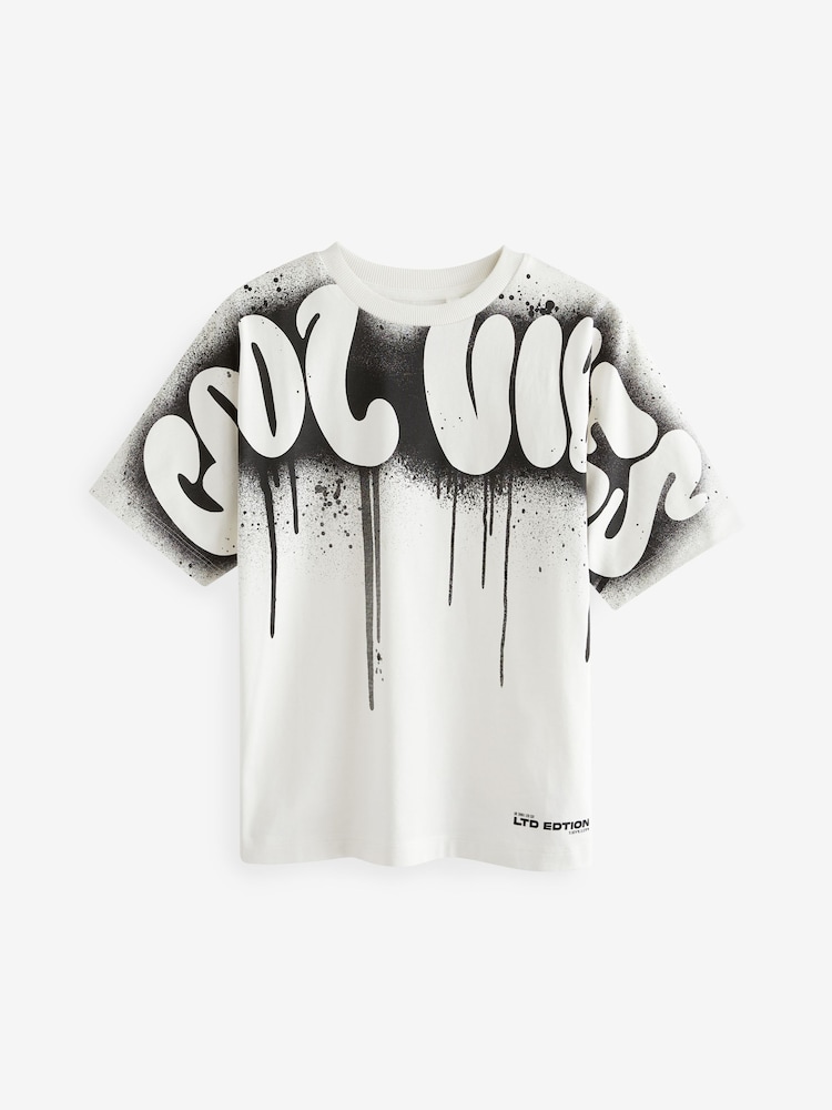 Белый с принтом "Cool Vibes" - Футболка свободного кроя с короткими рукавами и принтом (3-16лет) - Изображение 1 из 4