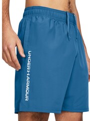 Under Armour gewebte Wordmark Shorts - Bild 4 von 6