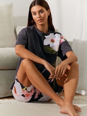 B By Ted Baker Cotton T-Shirt and Cycling Shorts Set - Image 1 of 12