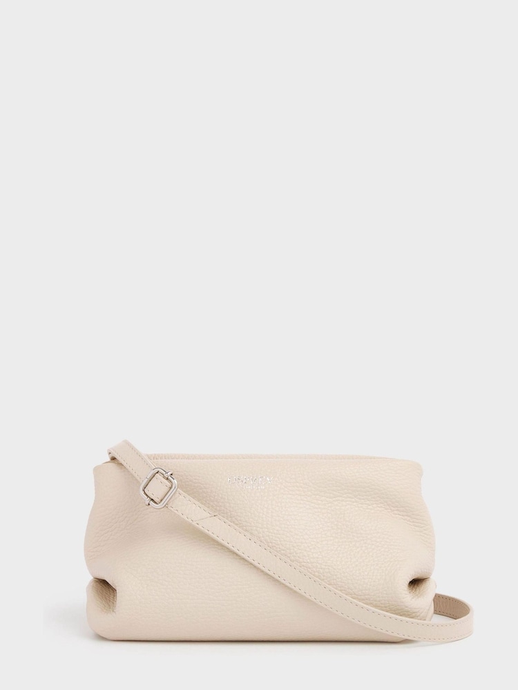 OSPREY LONDON The Carina Shrug Italian Leather Midnight Pearl Midnight Handbag - Image 2 of 5