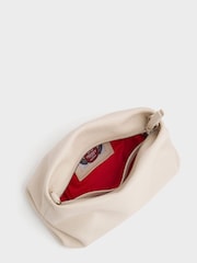 OSPREY LONDON The Carina Shrug Italian Leather Midnight Pearl Midnight Handbag - Image 3 of 5