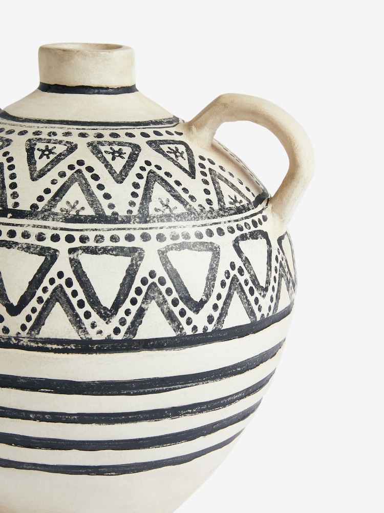 French Connection Cream/Black Round Handle Pattern Vase - Image 3 of 3