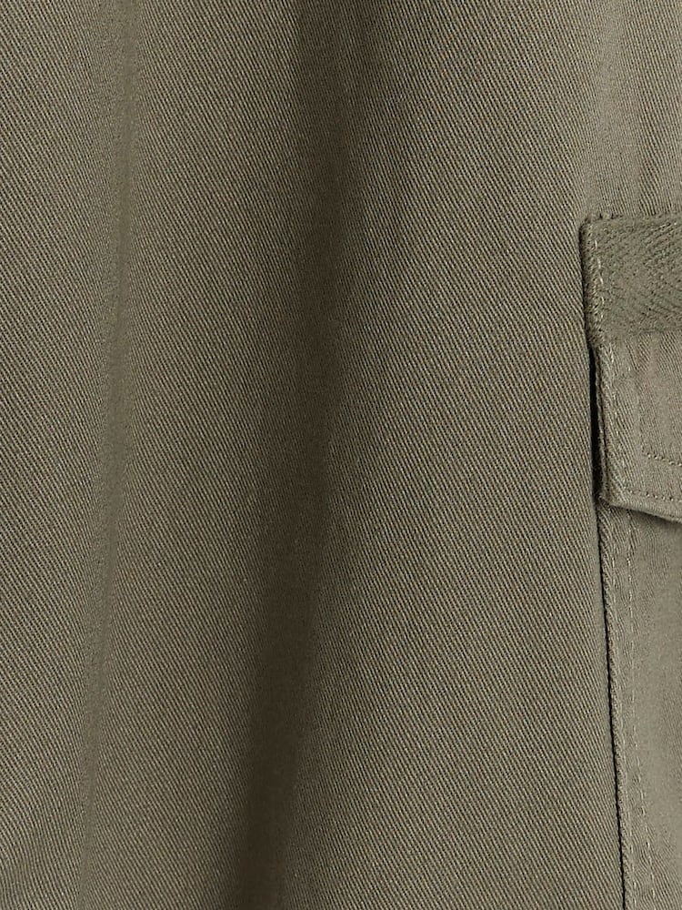 River Island Cargo-Hose mit Gürtel und Bündchen - Bild 6 von 6