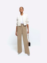 River Island Cream Boucle Tailored Bomber Jacket - Image 4 of 6