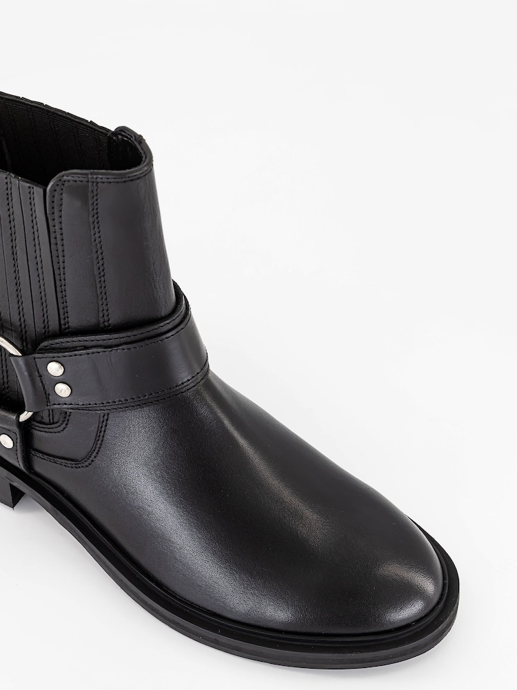 Office Black Leather Chelsea Boots With Lug Sole & Hardware - Image 3 of 3