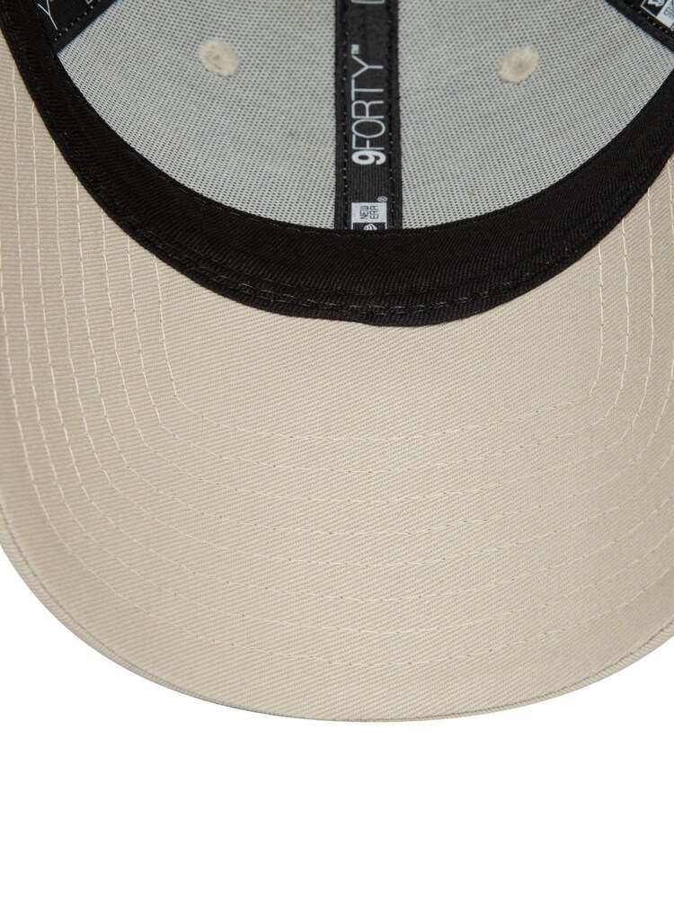 New Era® Womens New York Yankees Metallic Logo 9FORTY 100% Cotton Cap - Image 5 of 5 New Era® Womens New York Yankees Metallic Logo 9FORTY 100% Cotton Cap - Image 5 of 5