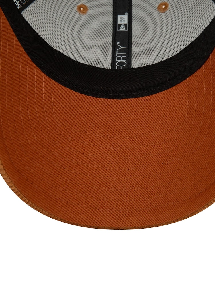 New Era® New York Yankees Cord 9FORTY Cap - Image 5 of 5