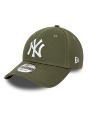 New Era® Green New York Yankees MLB Side Patch 9FORTY Adjustable 100% Cotton Cap - Image 1 of 6