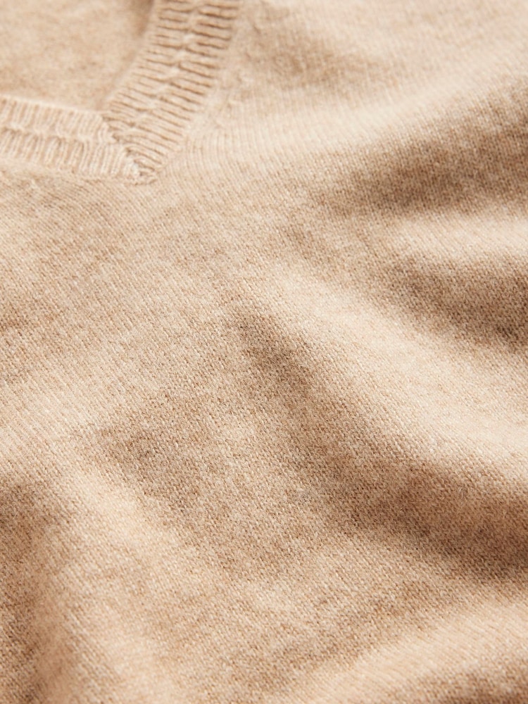 Boden Natural Eva Cashmere V-Neck Jumper - Image 6 of 6