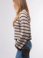 Pure Luxuries London Alaina Nappa Leather Cross-Body Phone Bag - Image 16 of 16