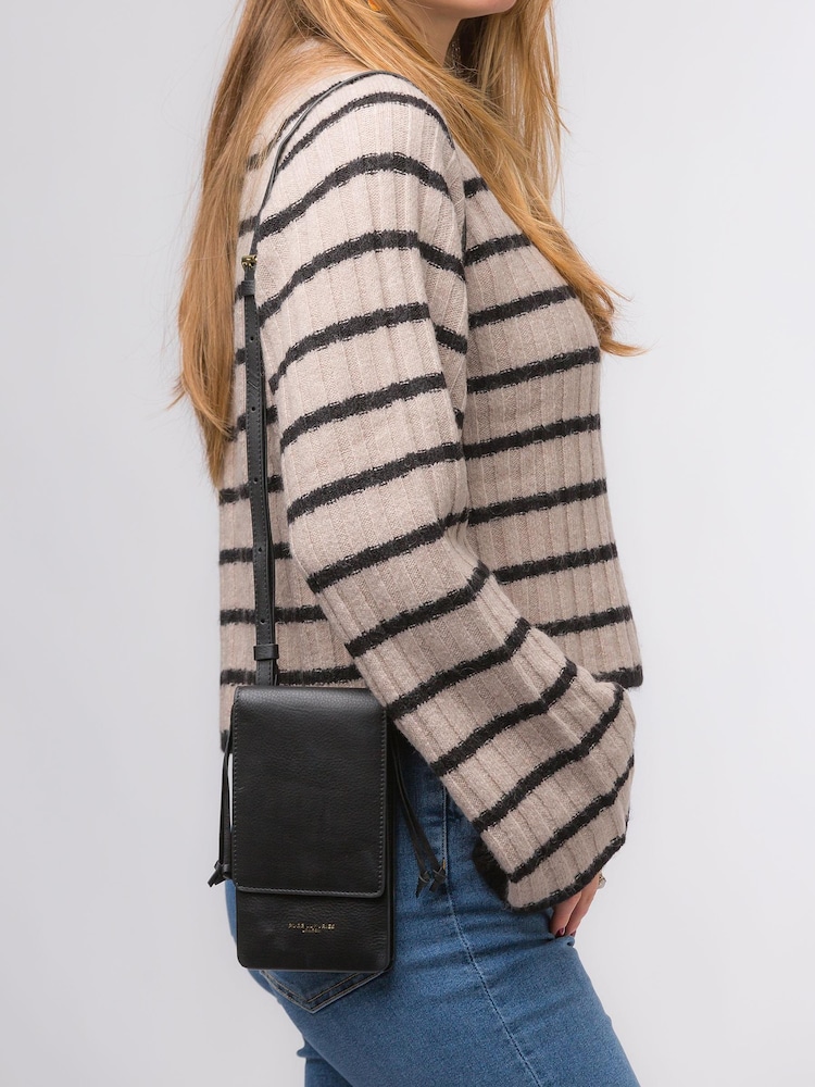 Pure Luxuries London Audrey Nappa Leather Cross-Body Phone Bag - Image 5 of 5