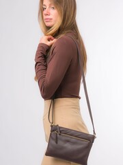 Pure Luxuries London Hannah Nappa Leather Cross-Body Bag - Image 2 of 7