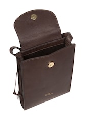 Pure Luxuries London Kiana Nappa Leather Cross-Body Phone Bag - Image 4 of 6