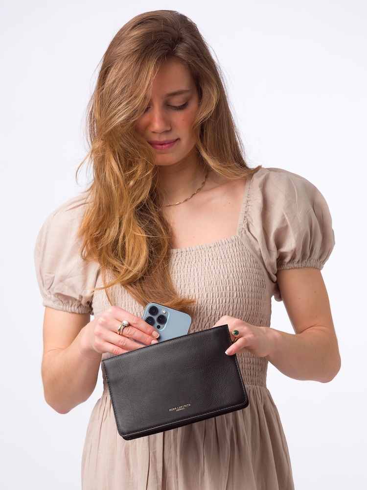 Pure Luxuries London Layla Nappa Leather Grab Clutch Bag - Image 2 of 8 Pure Luxuries London Layla Nappa Leather Grab Clutch Bag - Image 2 of 8