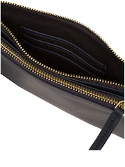 Blau - Pure Luxuries London Addison Clutch aus Nappaleder - Bild 6 von 6