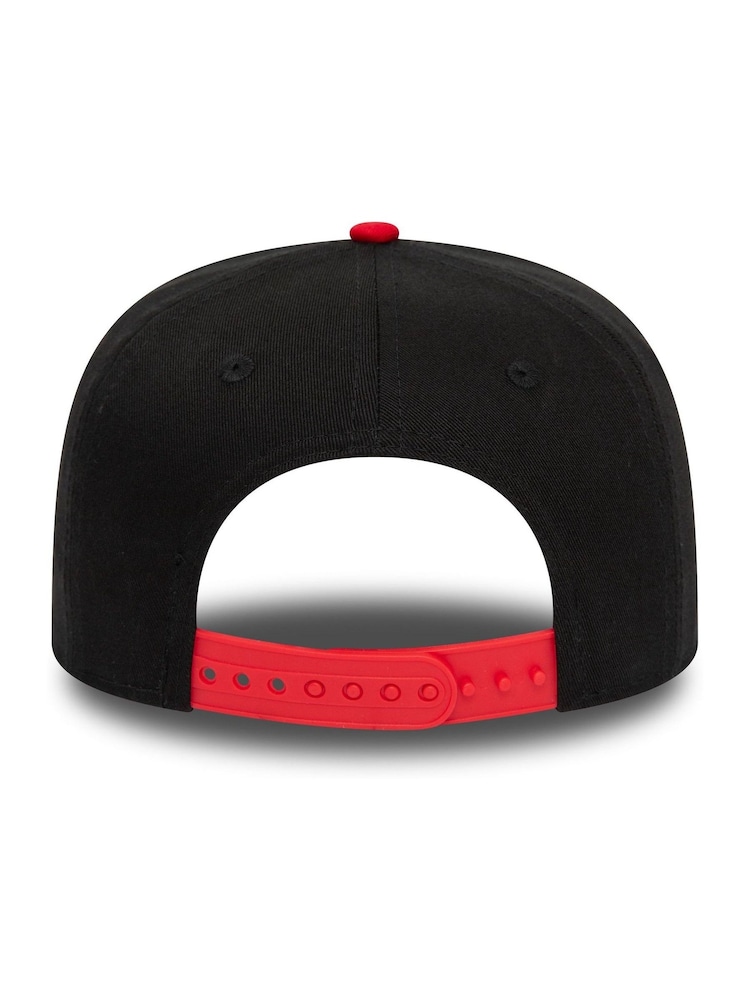 New Era® Kids Superman 9FIFTY Snapback 100% Cotton Black Cap - Image 5 of 5