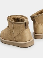 Yours Curve Natural Extra-Wide Fit Faux Fur Boots - Image 4 of 5
