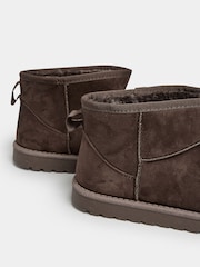 Yours Curve Brown Extra-Wide Fit Faux Fur Boots - Image 4 of 5