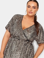 Yours Curve Gold London Sequin Wrap Top - Image 4 of 4
