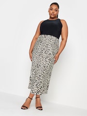 Yours Curve Natural London Bias Cut Skirt - Image 4 of 4