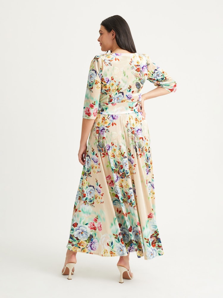 Scarlett & Jo Cream Elizabeth Velvet Maxi Gown - Image 2 of 4