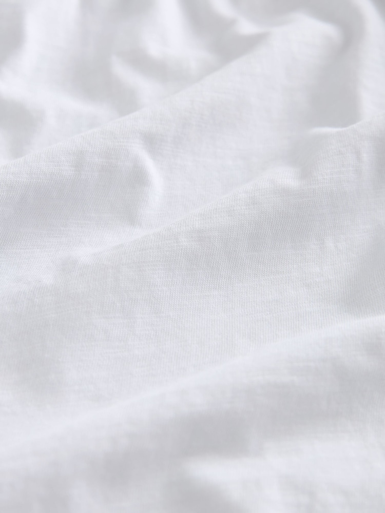 White 100% Cotton T-Shirt - Image 5 of 5