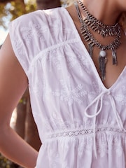White 100% Cotton Broderie V-Neck Lace Detail Short Sleeve Top - Image 4 of 6