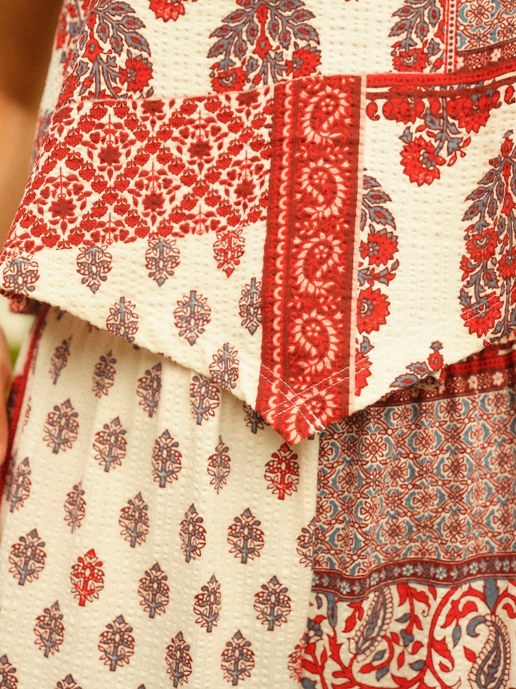 Red Print V-Front Bandeau Top - Image 6 of 6