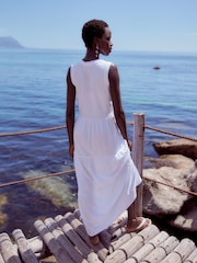 White Sleeveless 100% Cotton Crew Neck Tiered Summer Maxi Jersey Dress - Image 4 of 6