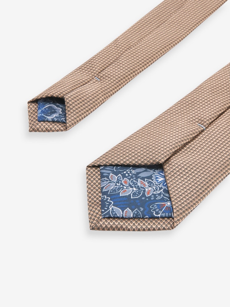 Neutral Brown/Navy Blue Floral Slim Tie And Pocket Square Set - Image 3 of 5