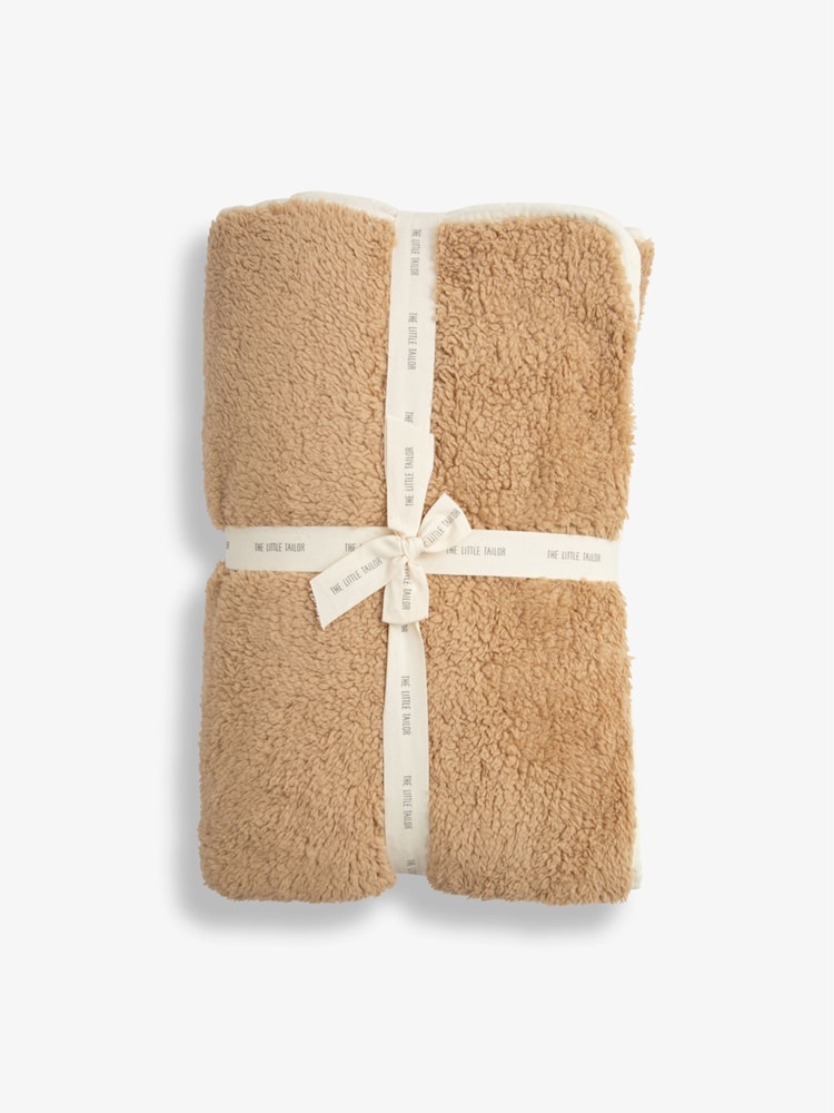 لون طبيعي - The Little Tailor Quilted Reversible Sherpa Fleece Lined Baby Blanket - Image 3 of 7