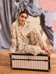 Cath Kidston Ecru Paddington 100% Cotton Poplin Button Through Pyjamas - Image 7 of 19